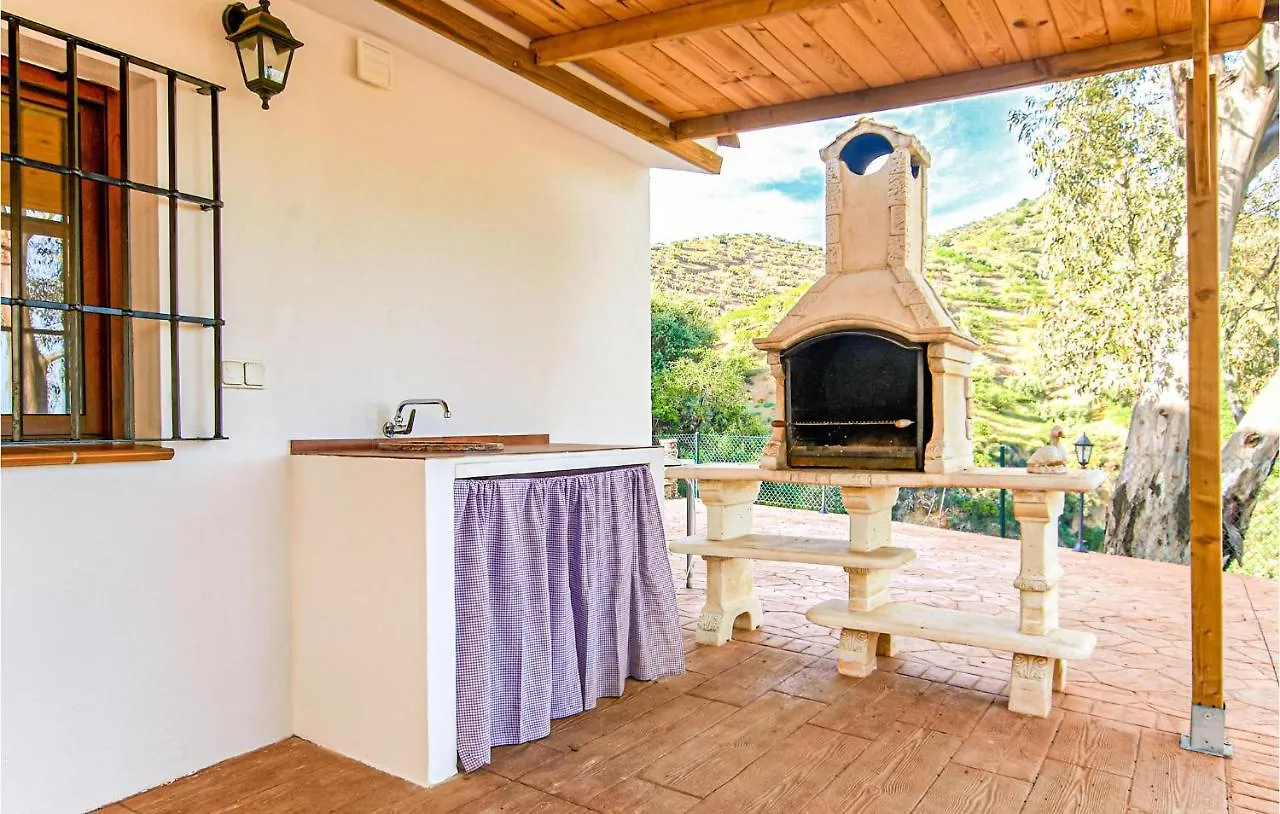 Pet Friendly Home In Colmenar With Kitchen